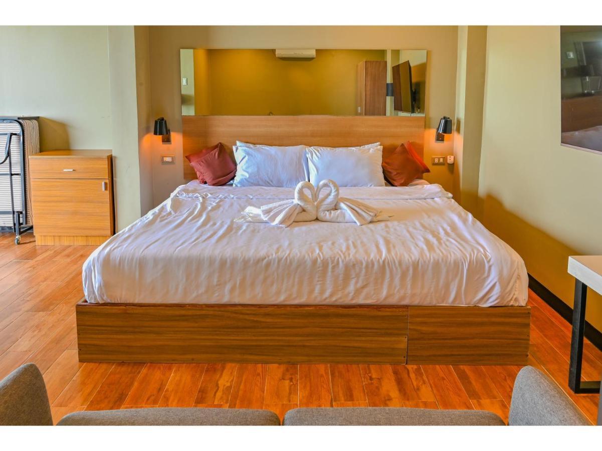 Capital O 890 Nami Hotel Tagaytay Тагайтай Экстерьер фото