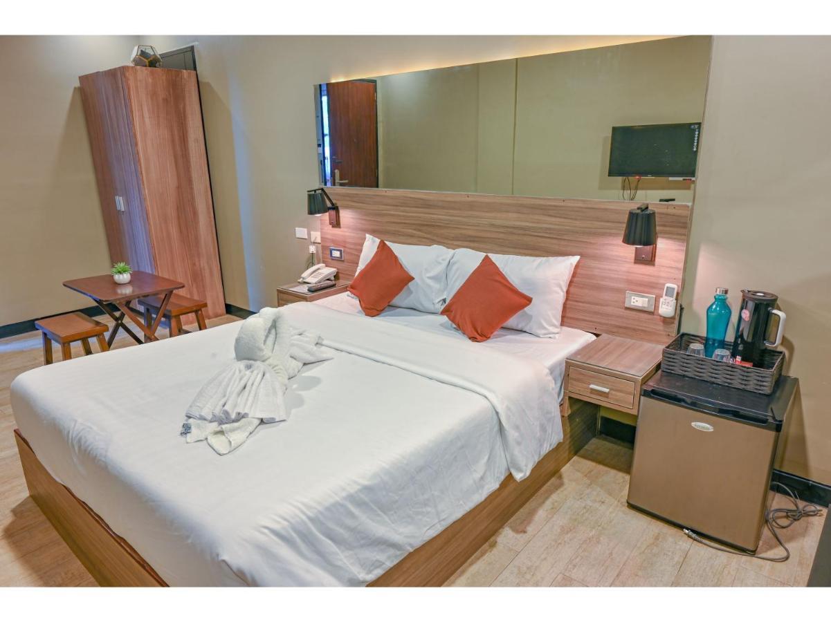 Capital O 890 Nami Hotel Tagaytay Тагайтай Экстерьер фото