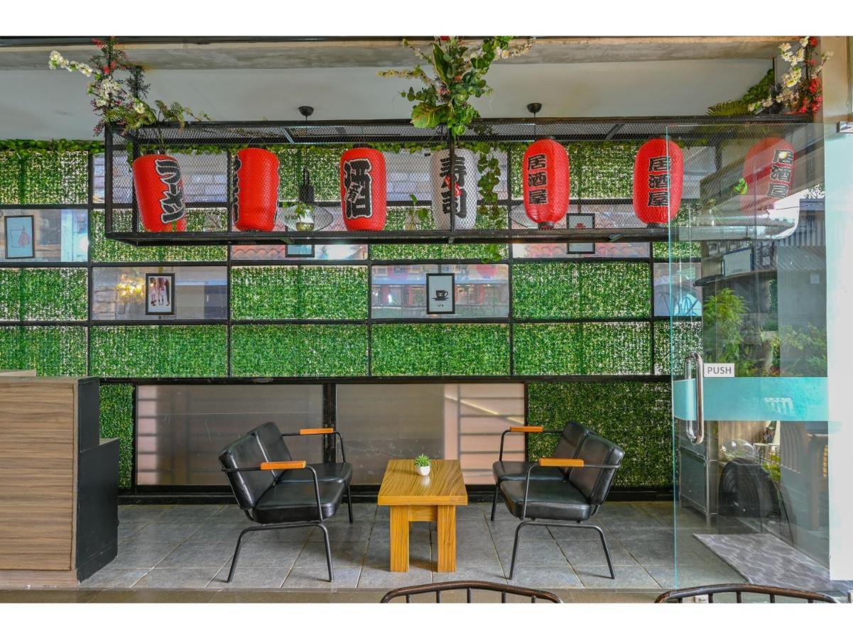 Capital O 890 Nami Hotel Tagaytay Тагайтай Экстерьер фото